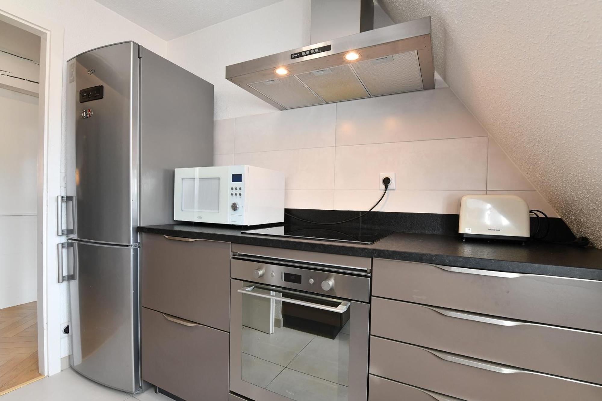 Romantique Appartement Fly Me To The Moon Colmar Bagian luar foto
